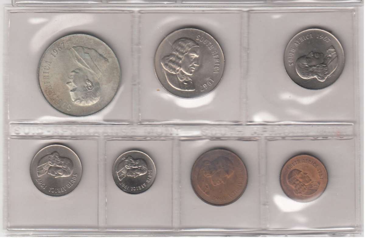 1967 English SA Mint Pack with Silver R1