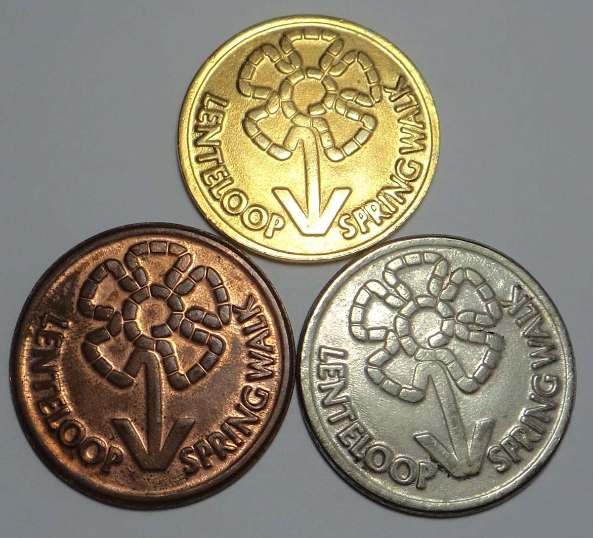 "Bronze, Silver & Gold" Spring Walk / Lenteloop Medallions