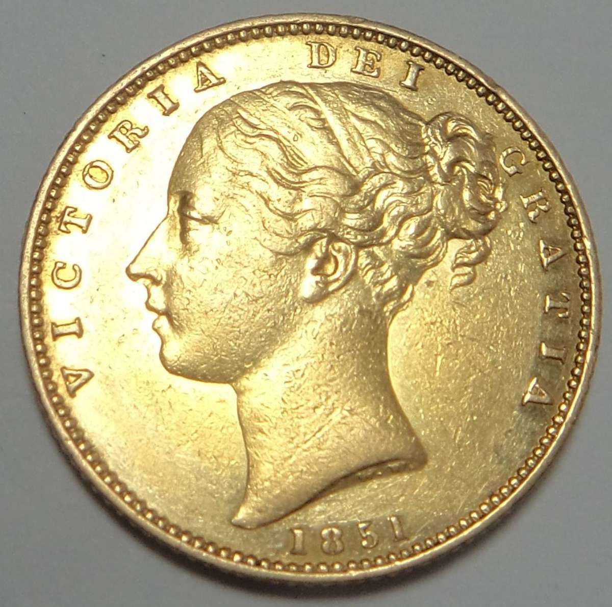 Gold Victorian Sovereign (Shield Back) 1851