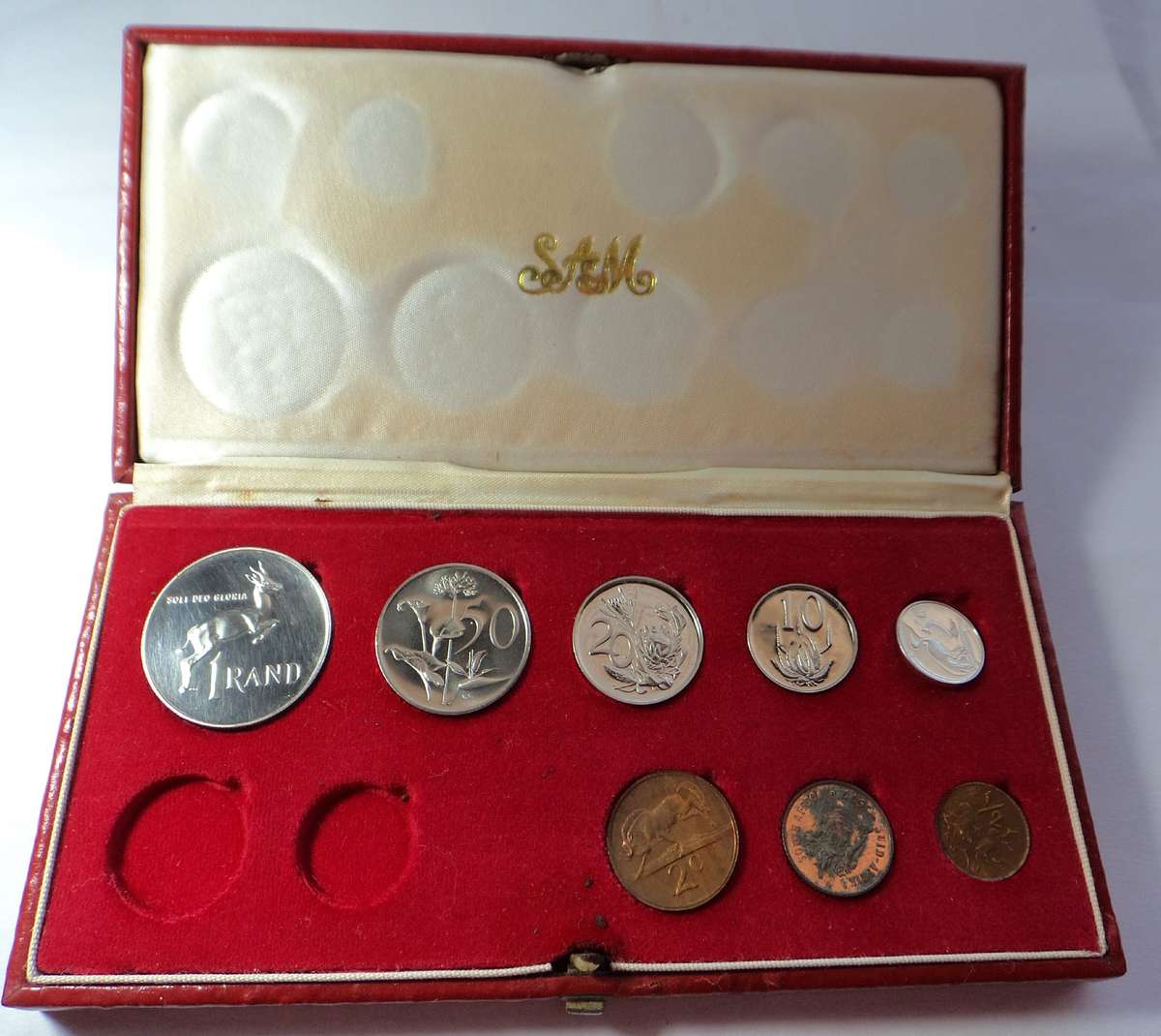 RSA Proof set of 1977 (3 sets available in red boxes)