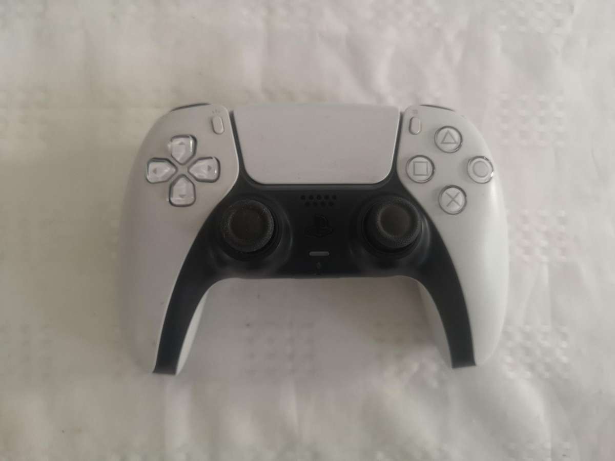 Original PlayStation 5 Wireless Controller  Glacier White