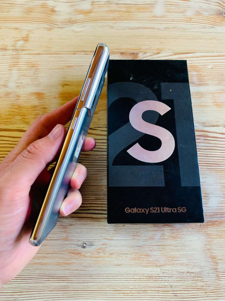 Samsung S21 Ultra 5g with box