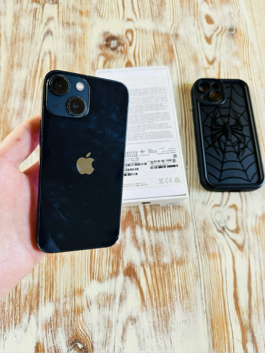 iPhone 13 Mini 128gb with box