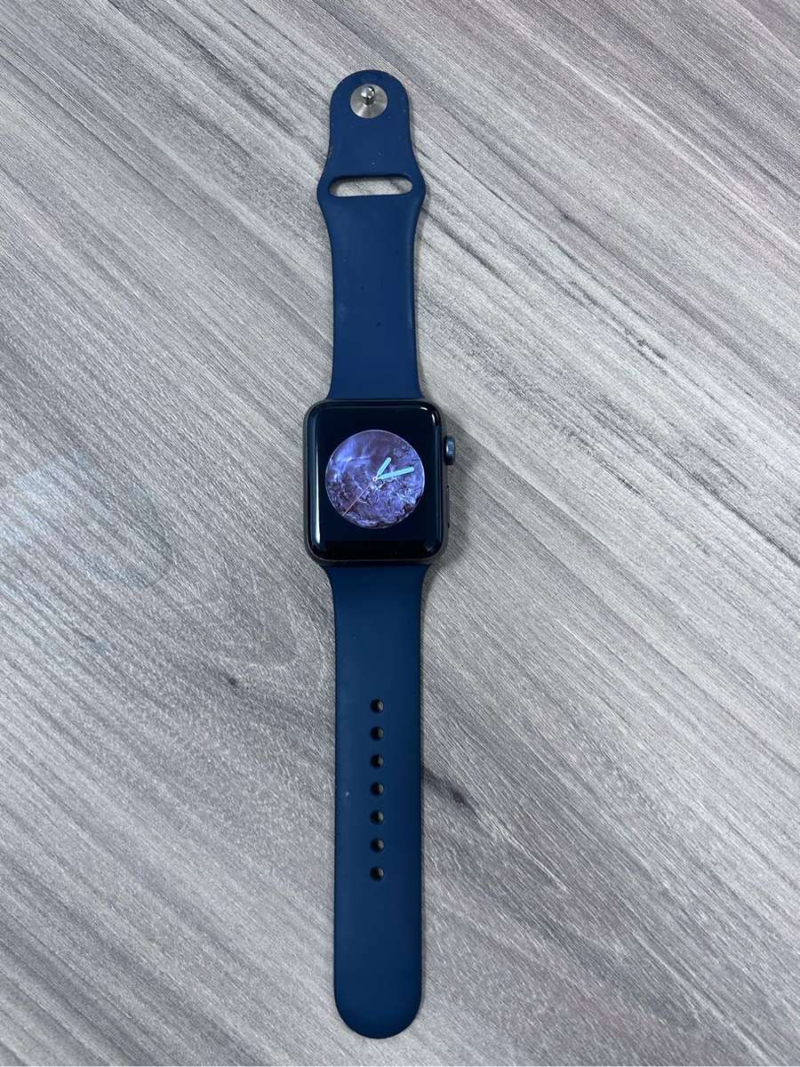 Apple Watch in Excellent Condition!