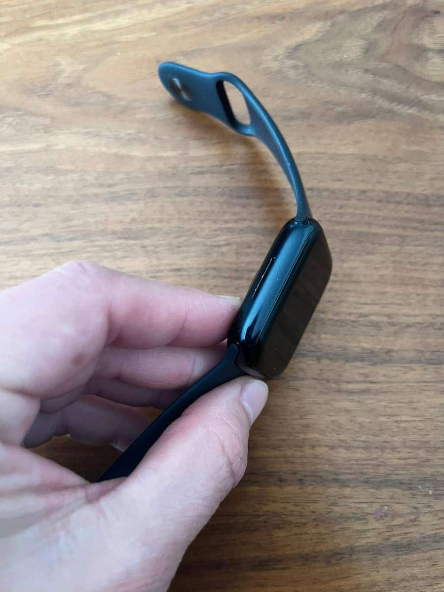 Apple Watch 7 45mm WIFI and LTE ***Button is sticky!