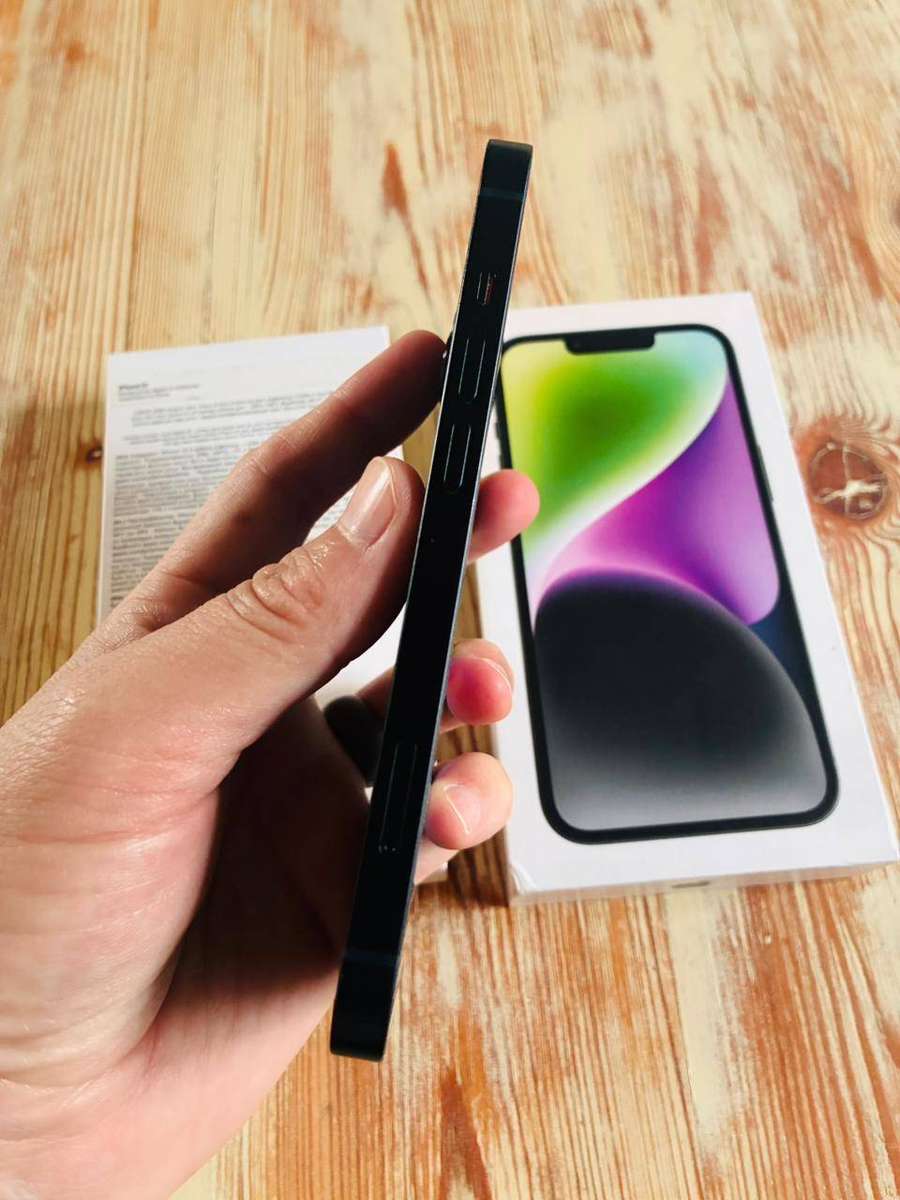 iPhone 14 with Box - Works Perfect! 94% Battery Health!