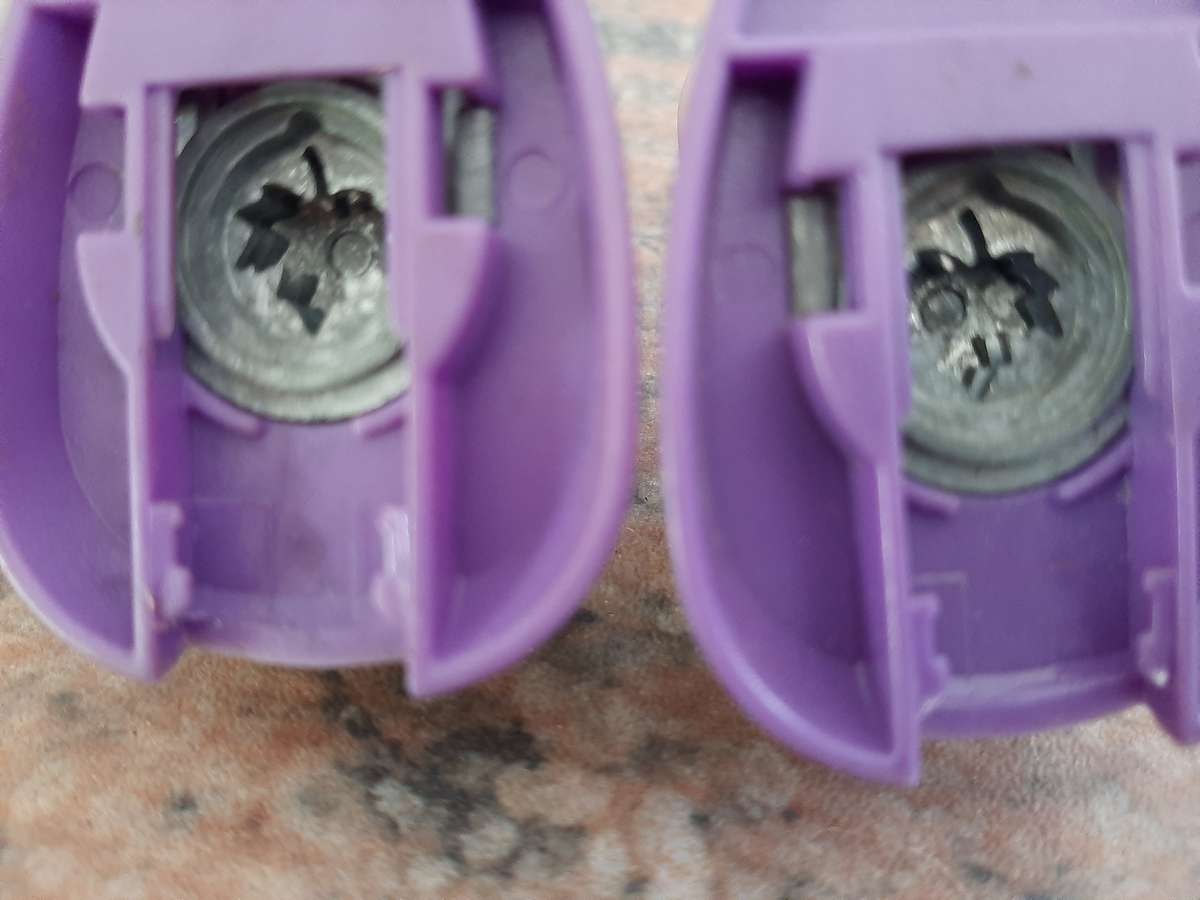 Warlord game 52 figurines, metall, 28-32mm plus leaf cutter for model making of realistic trees.