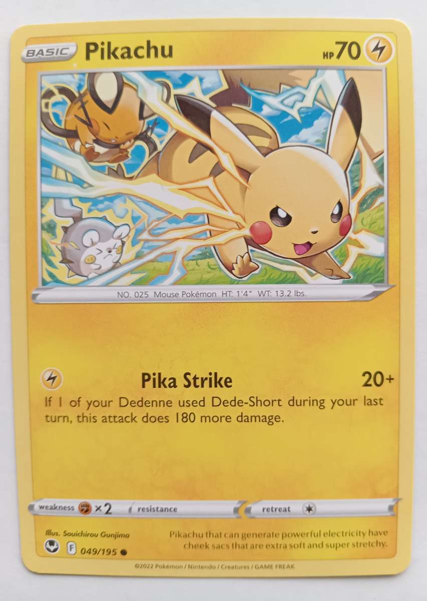 POKEMON CARD -  PIKACHU  49/195 SILVER TEMPEST COMMON CARD - MINT