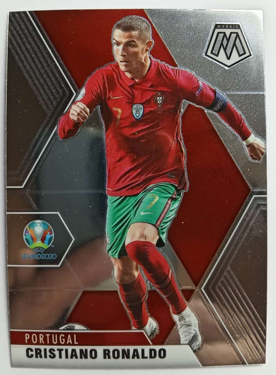 CRISTIANO RONALDO - PANINI MOSAIC CHROME UEFA EURO 2020 COLLECTION - MOSAIC CARD 160
