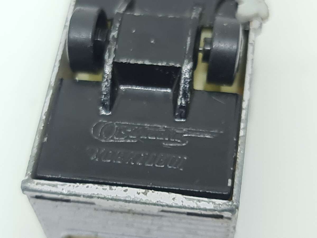 Matchbox no 31 caravan