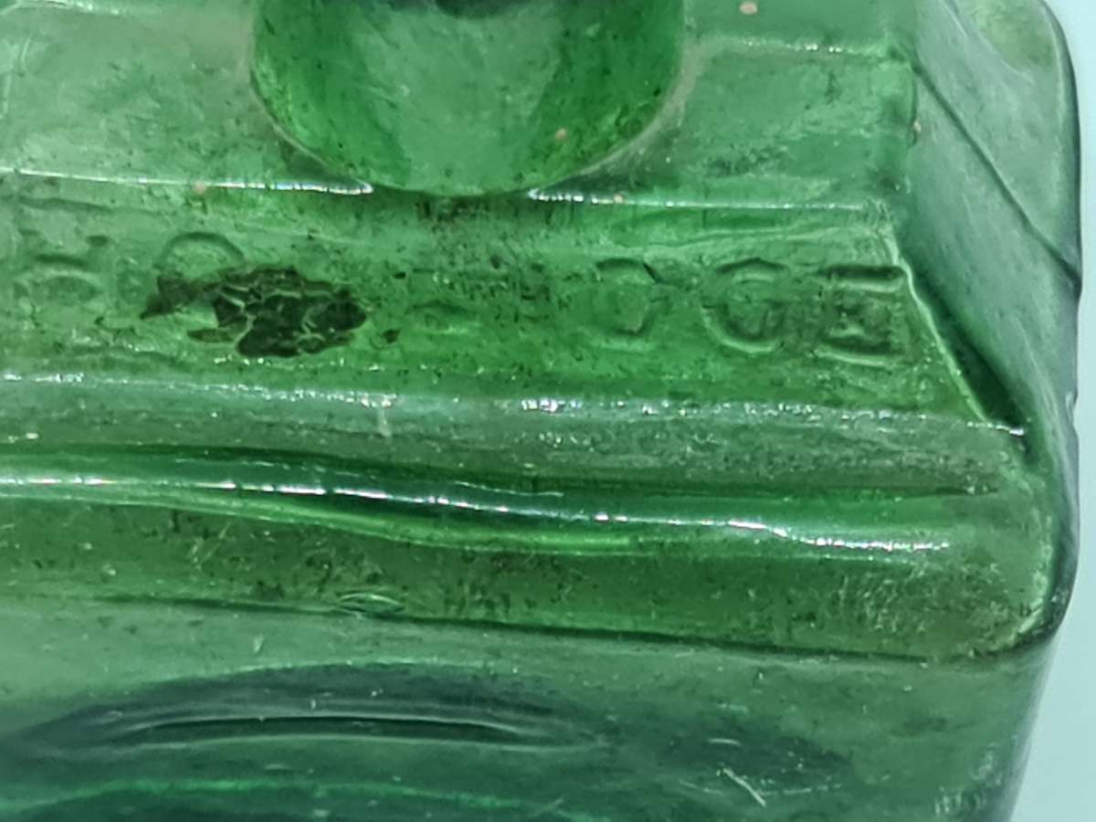 Green Boat Ink Bottle (a)