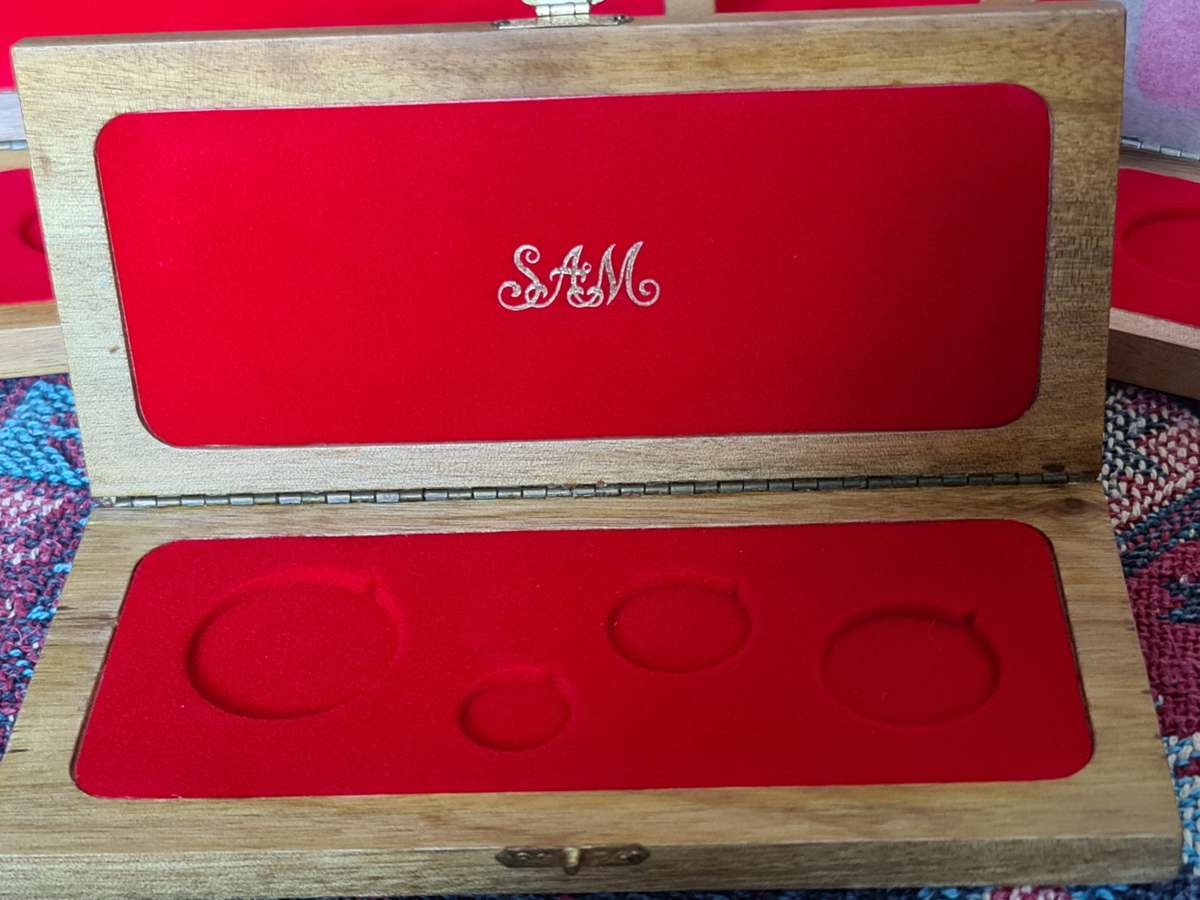 x5 Wooden Coin boxes (Bid per box)