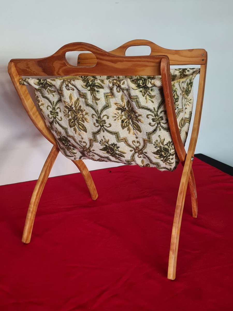 Vintage Tapestry, Knitting/Sewing fold up box