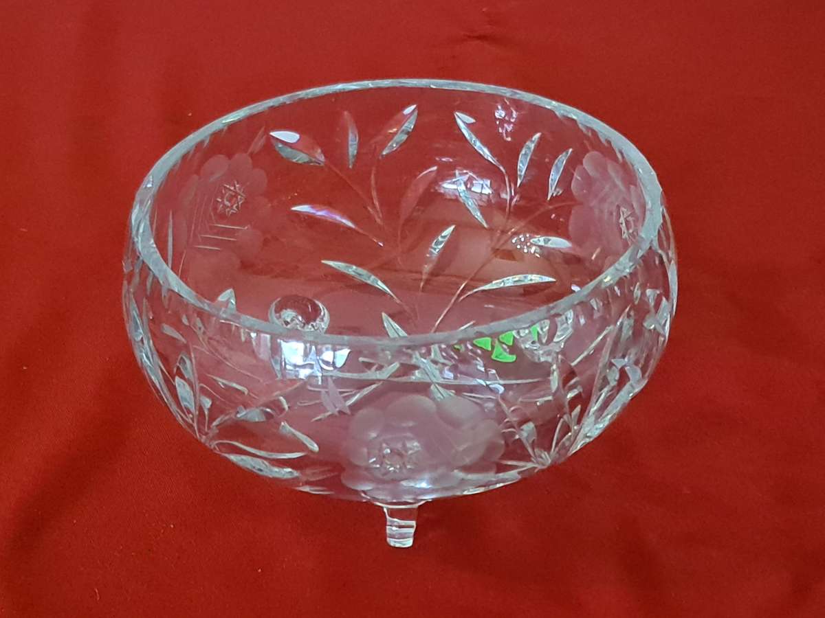 Rose cut Crystal bowl with feet