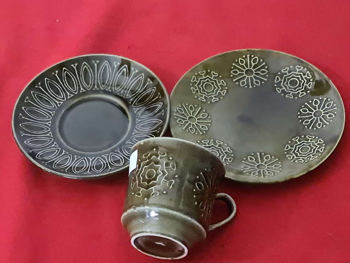 Tams England Green ceramic trio