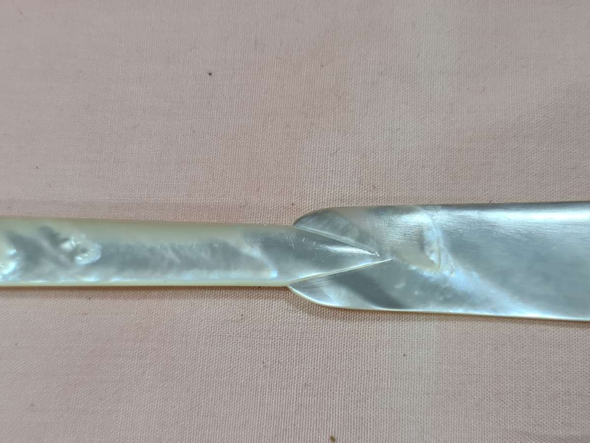 Mother of Pearl Caviar knife