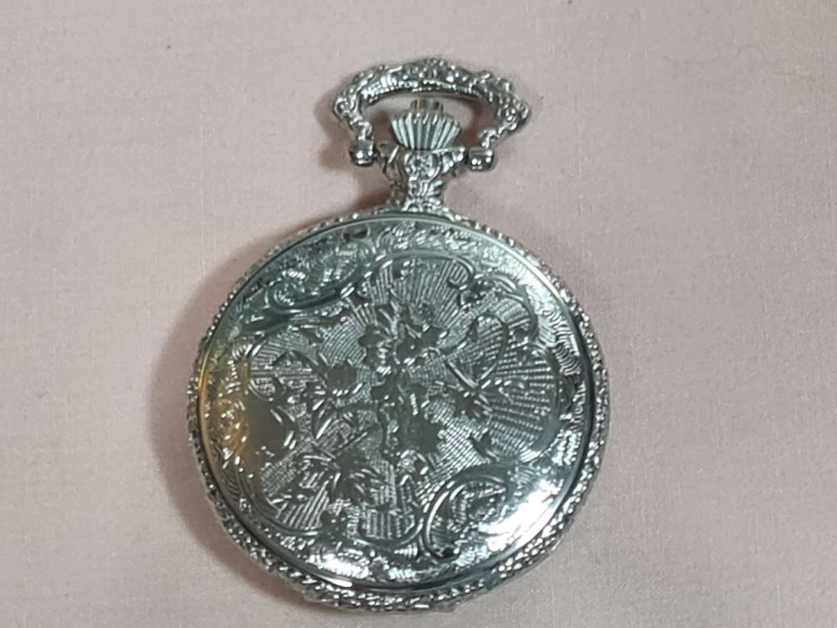Pocket Watch: Quartz