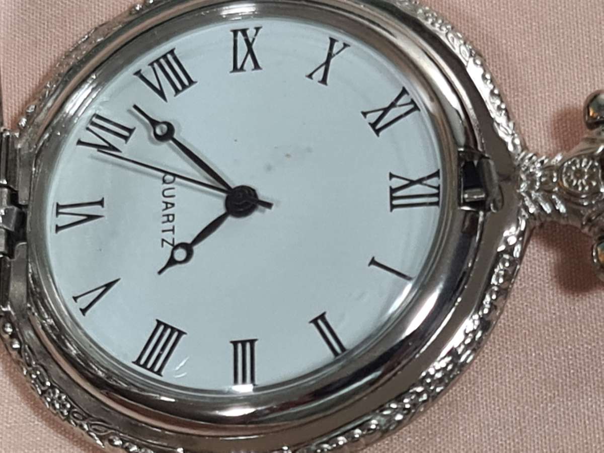 Pocket Watch: Quartz