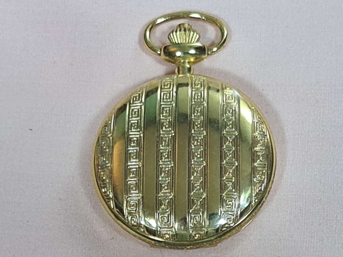 Pocket Watch: Quartz gold tone