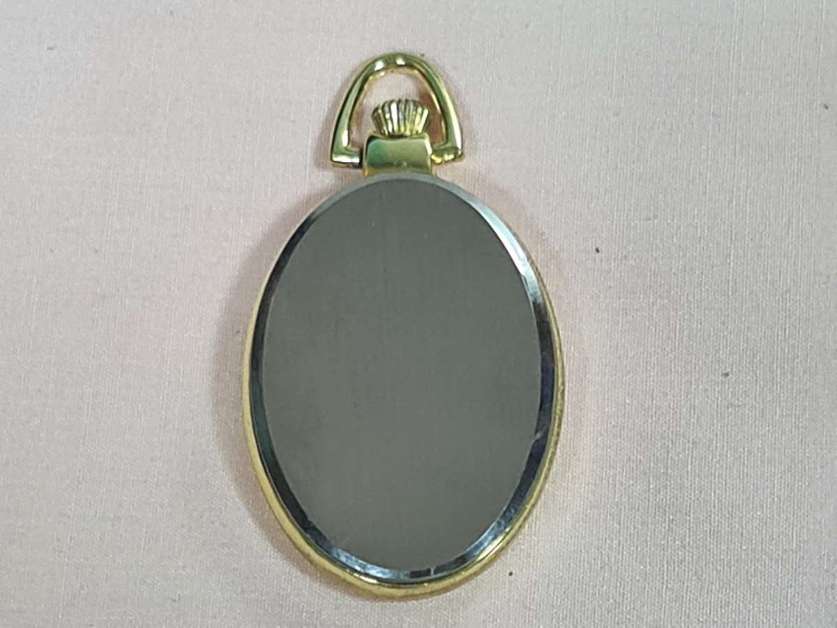 Pocket Watch: Quartz Oval