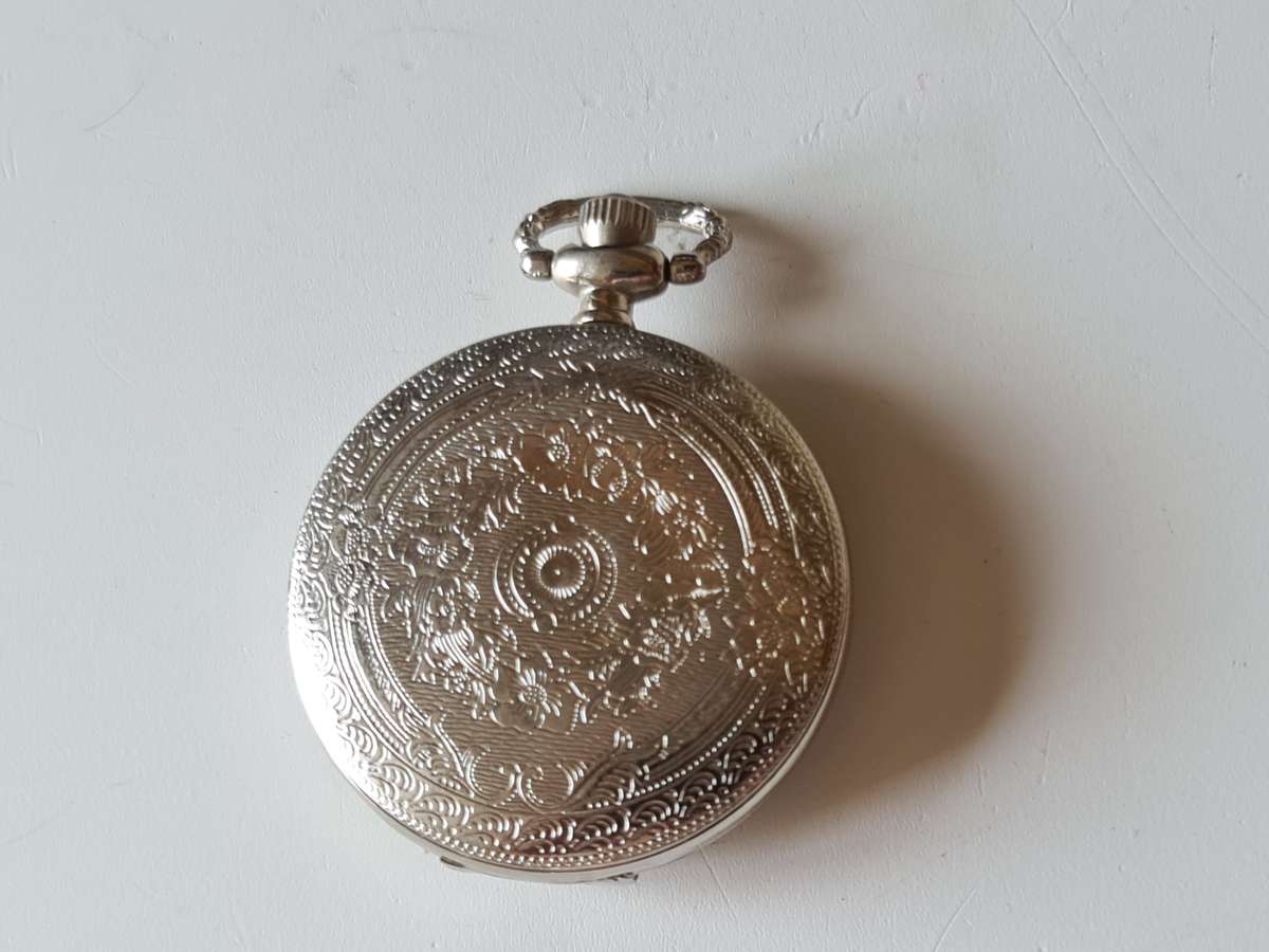 Pocket Watch: Quartz