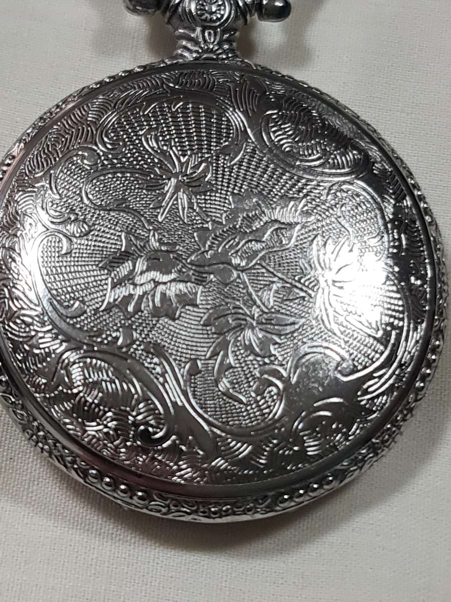 Pocket Watch: Quartz