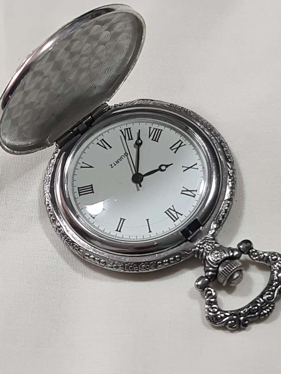 Pocket Watch: Quartz