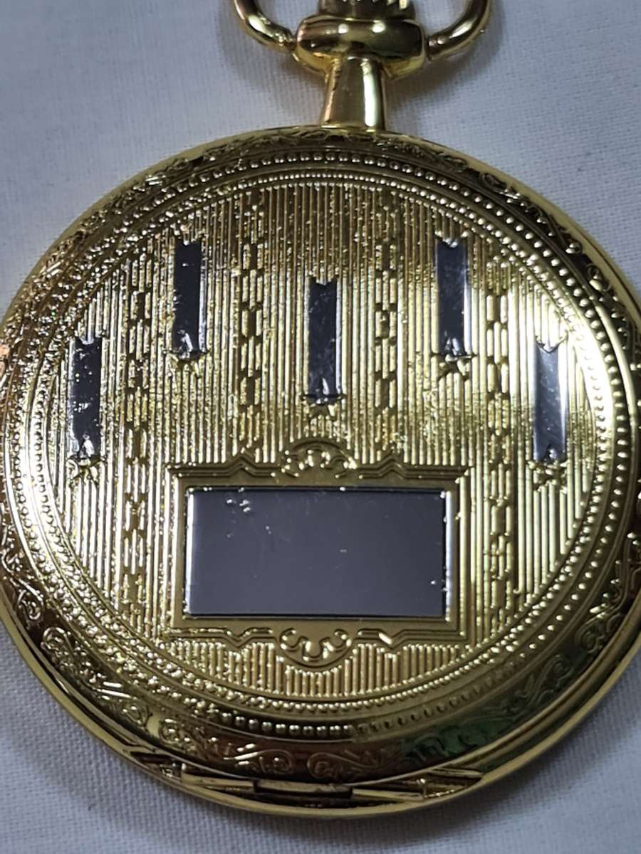 Pocket Watch: Quartz