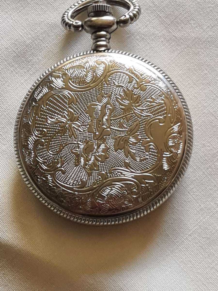 Pocket Watch: Quartz