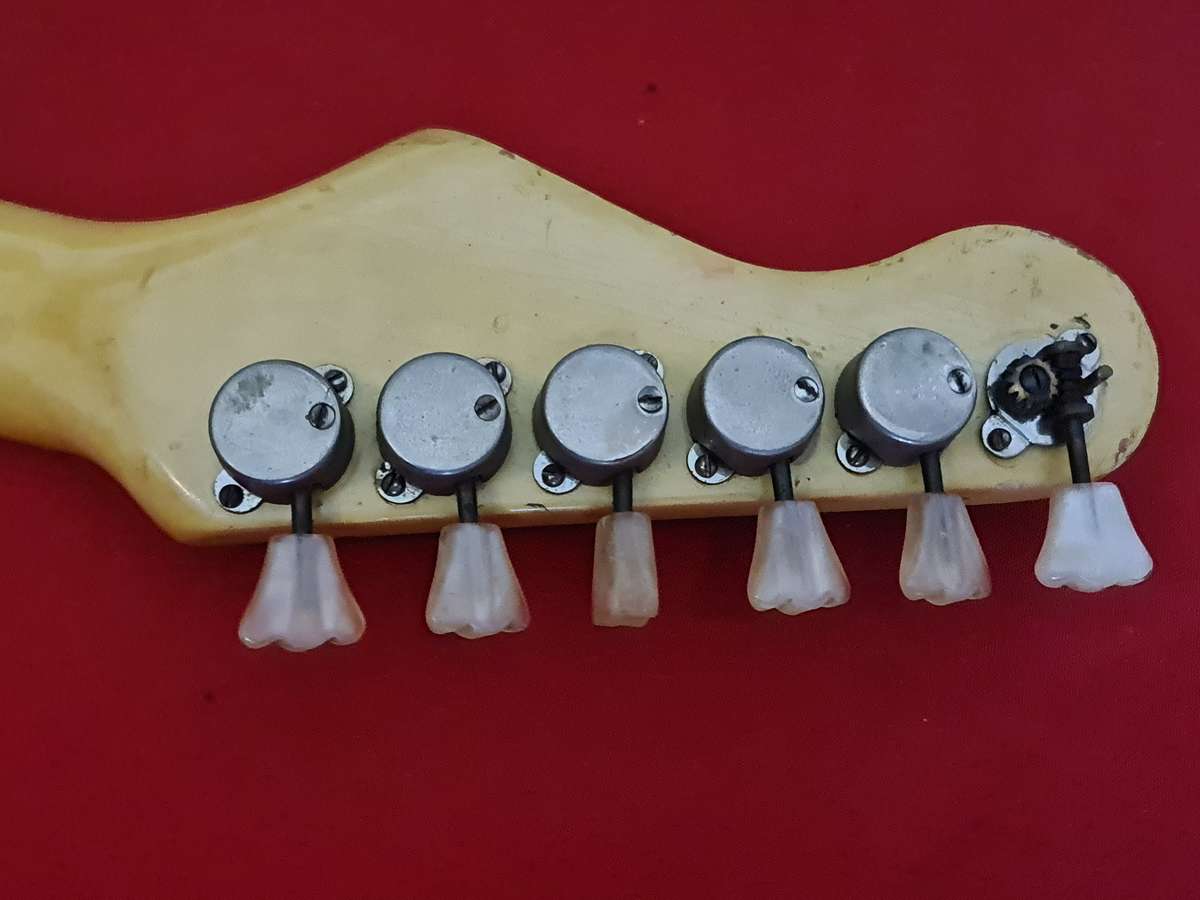 Hofner Guiatar in original box