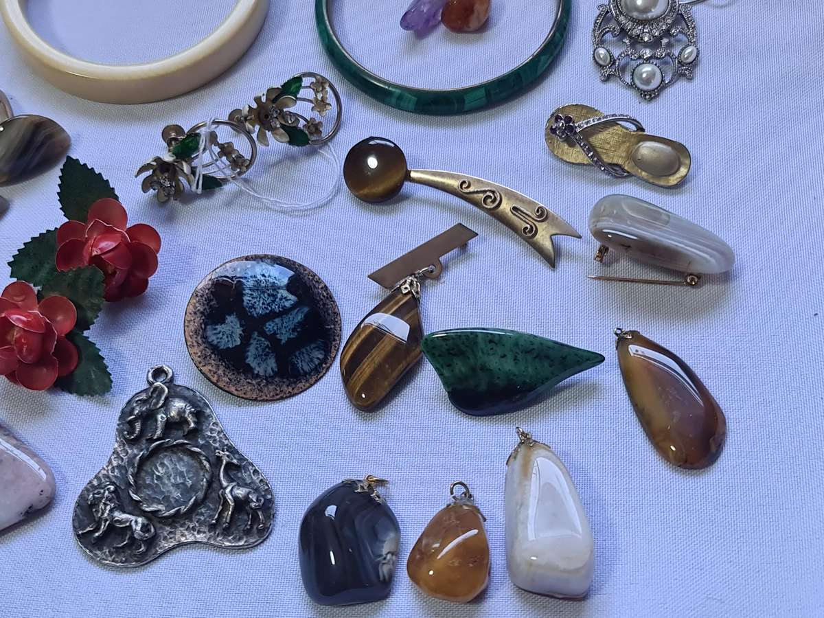 Mixed Vintage Jewelry