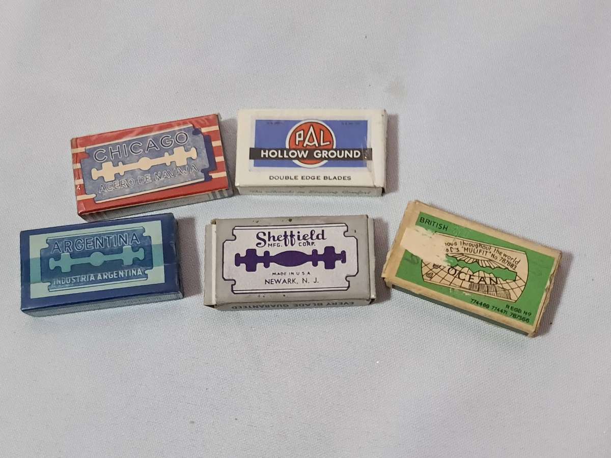 Shaving: Vintage shaving razor blades
