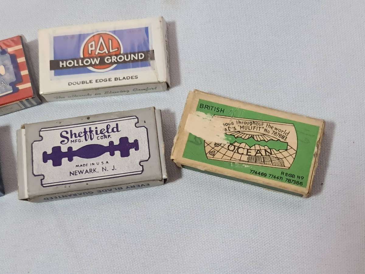 Shaving: Vintage shaving razor blades