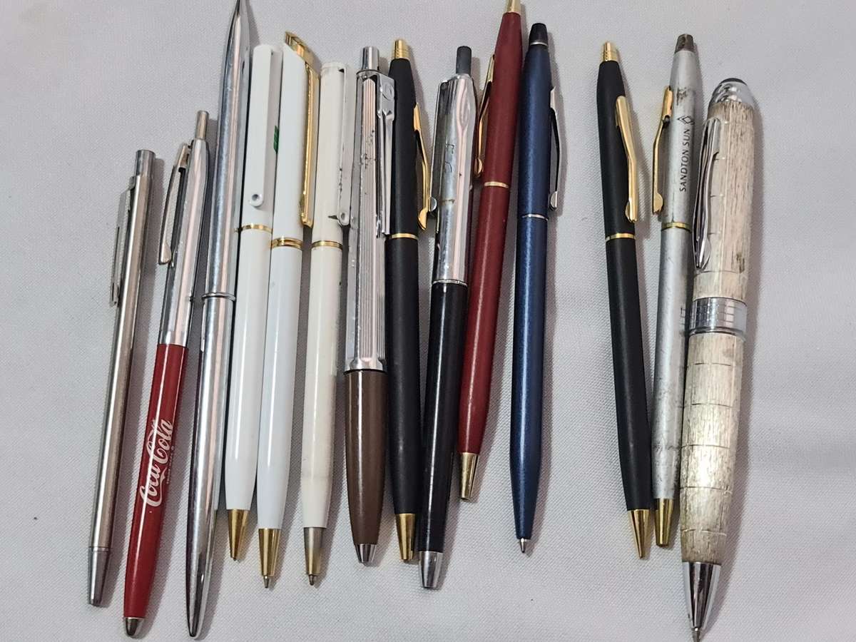 X14 Mixed pens. Cross, Big, Pilot etc.
