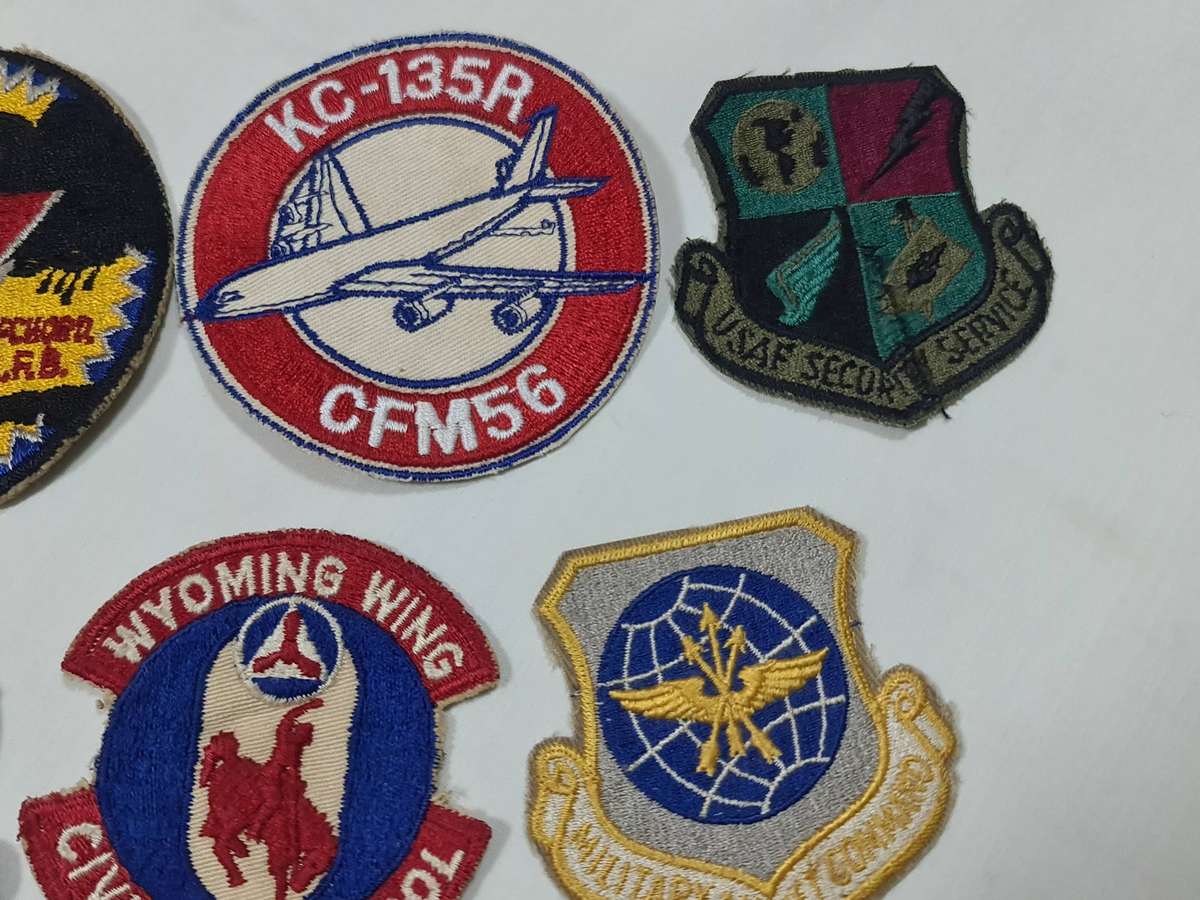 Mixed lot of American patches