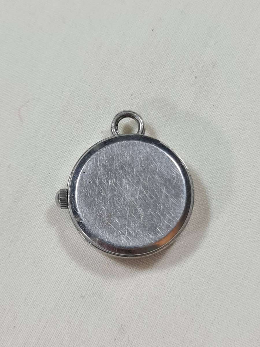 Ladies Quartz pendant watch