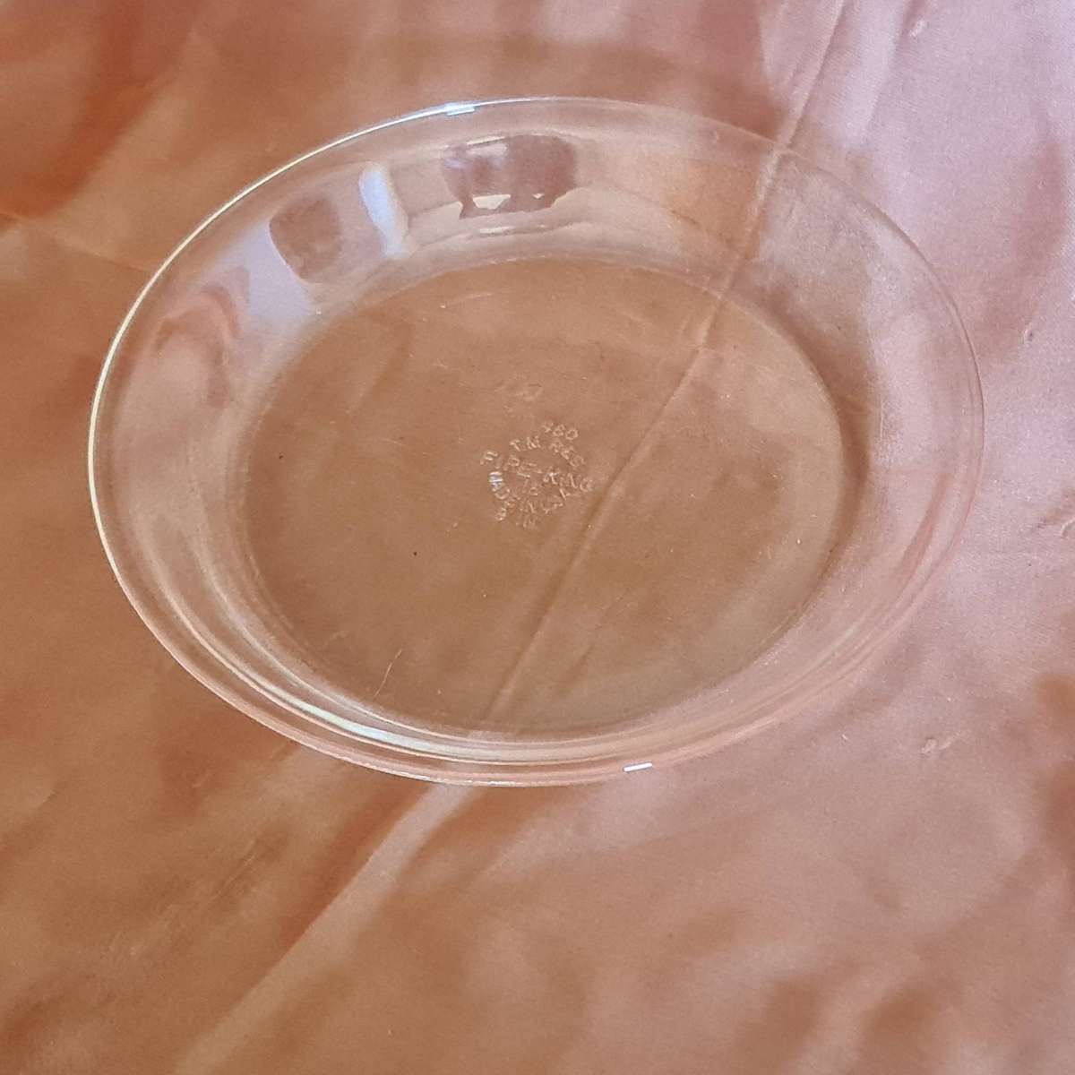 Anchor Hocking Fire King pie dish  (a)