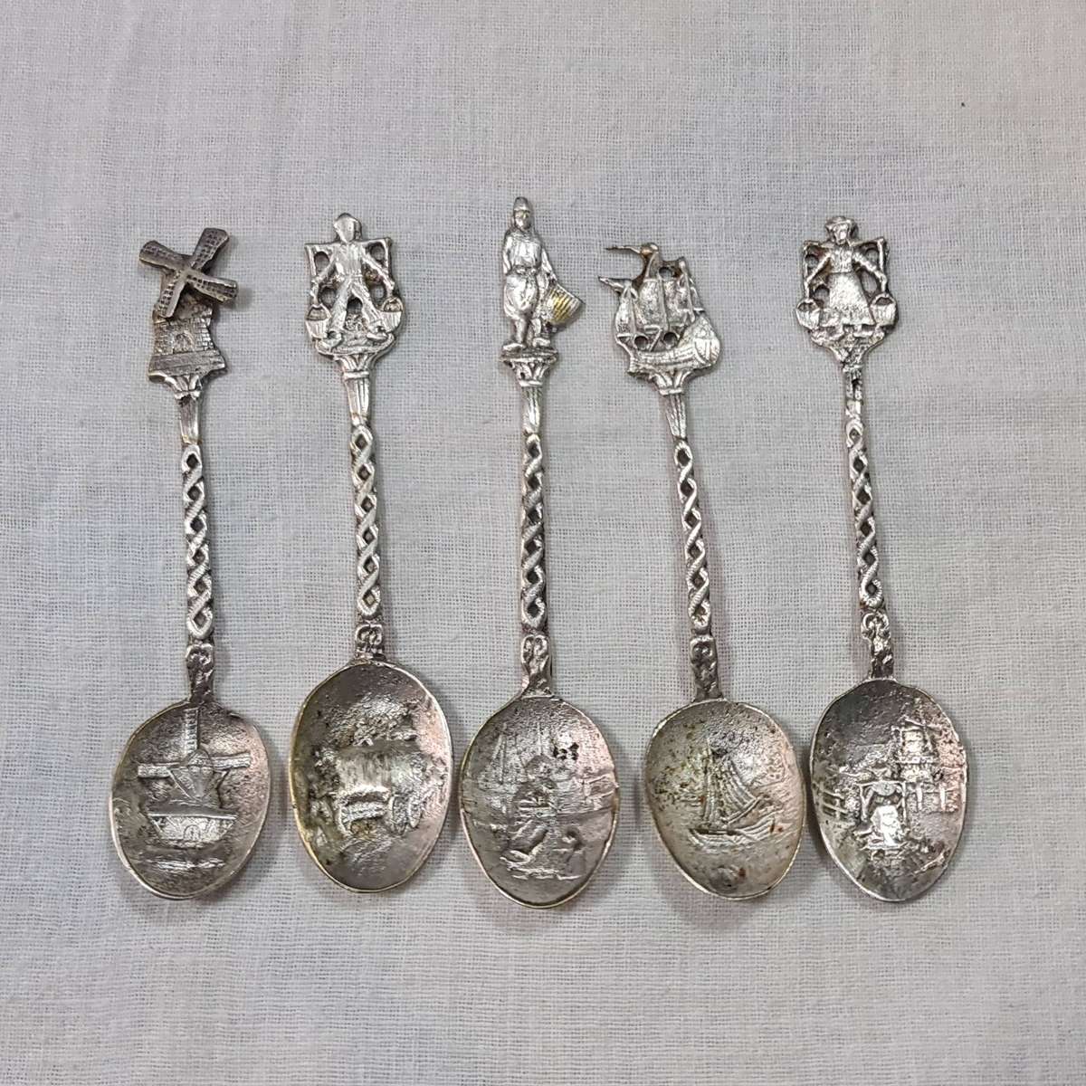 Teaspoons: Dutch Embossed tea spoons