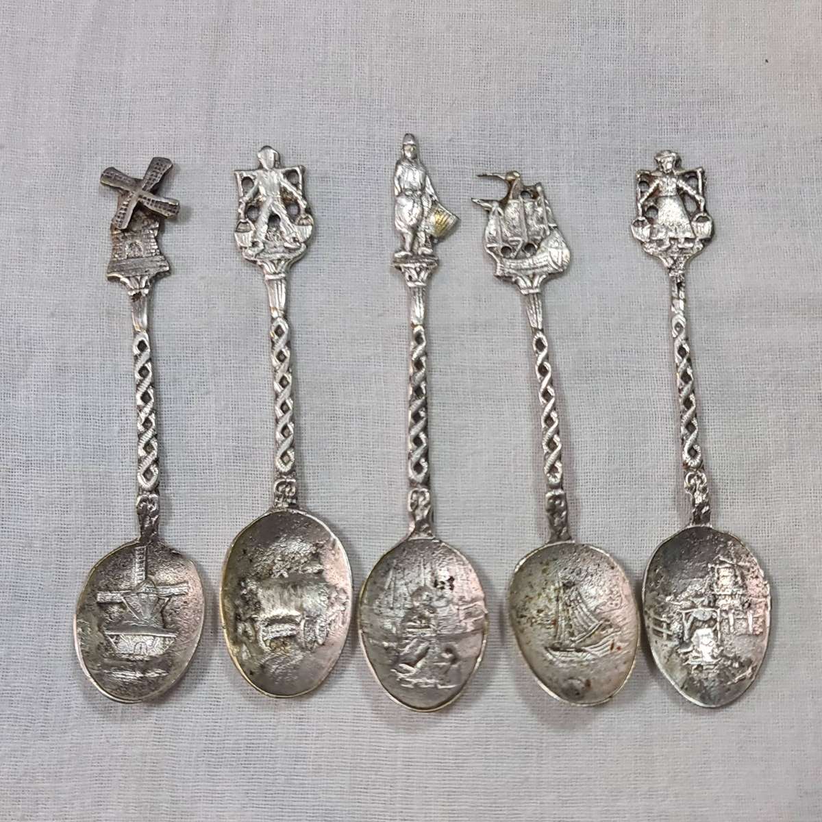 Teaspoons: Dutch Embossed tea spoons