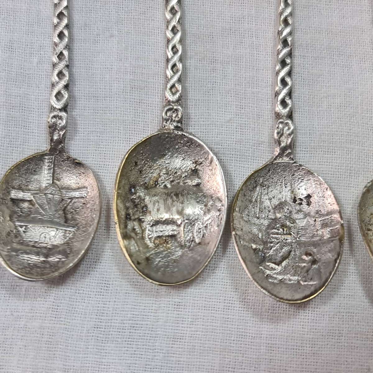 Teaspoons: Dutch Embossed tea spoons