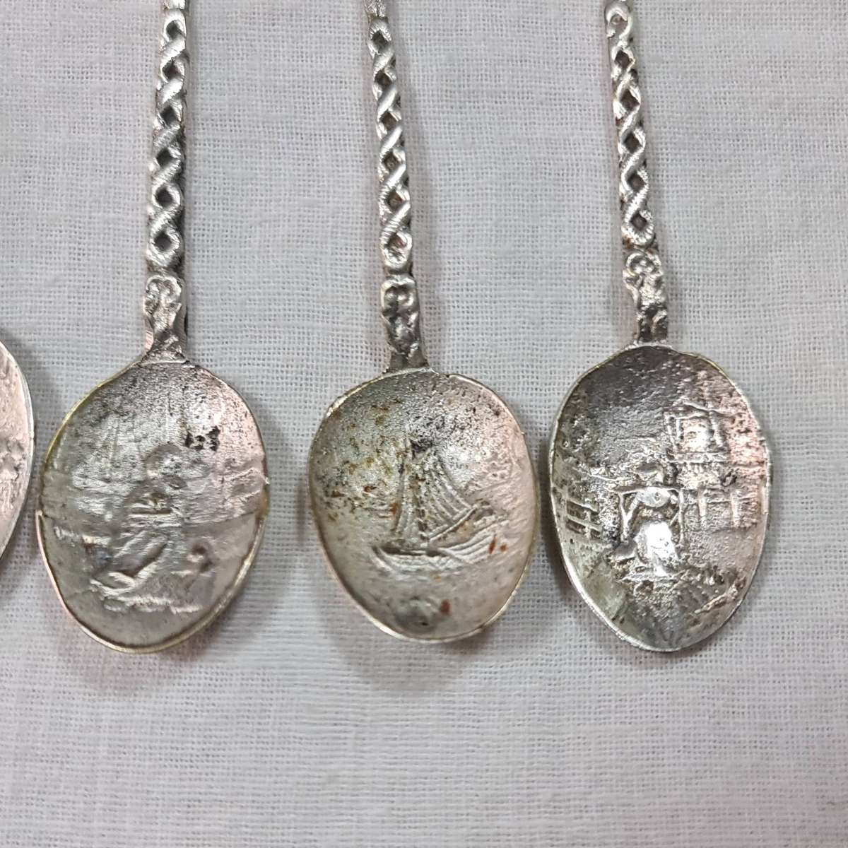 Teaspoons: Dutch Embossed tea spoons