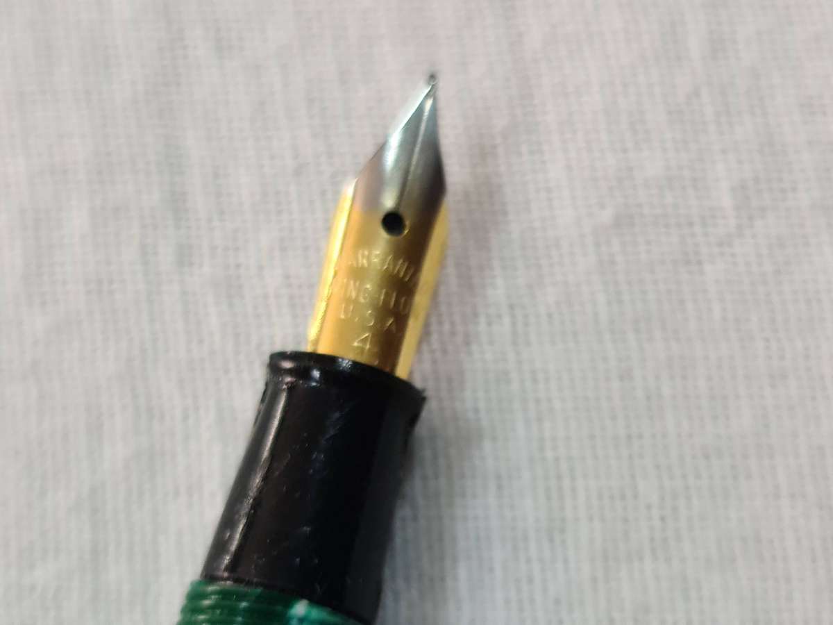 Pen: Vintage Hifra 4254 vintage  green fountain pen