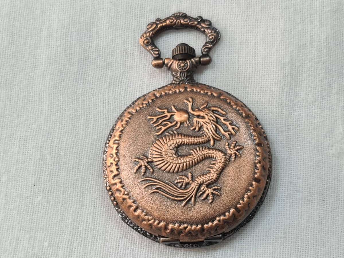 Pocket Watch: Quartz - dragon