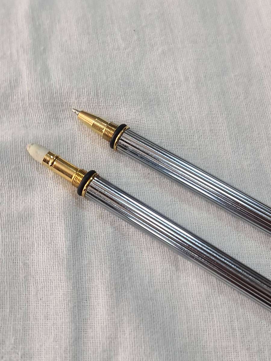 Pen: Unknown make. Pen & Eraser