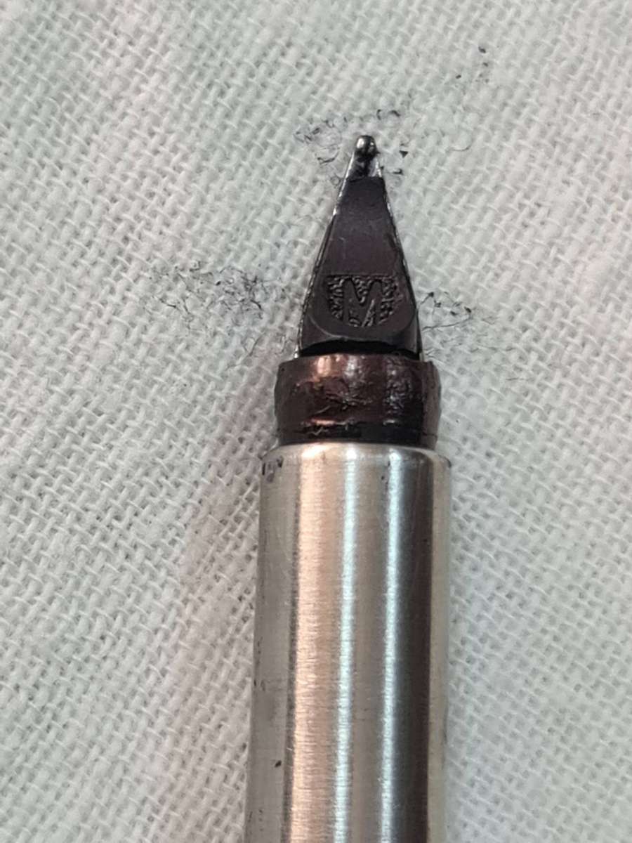 Pen: Vintage Stainless steel parker fountain pen