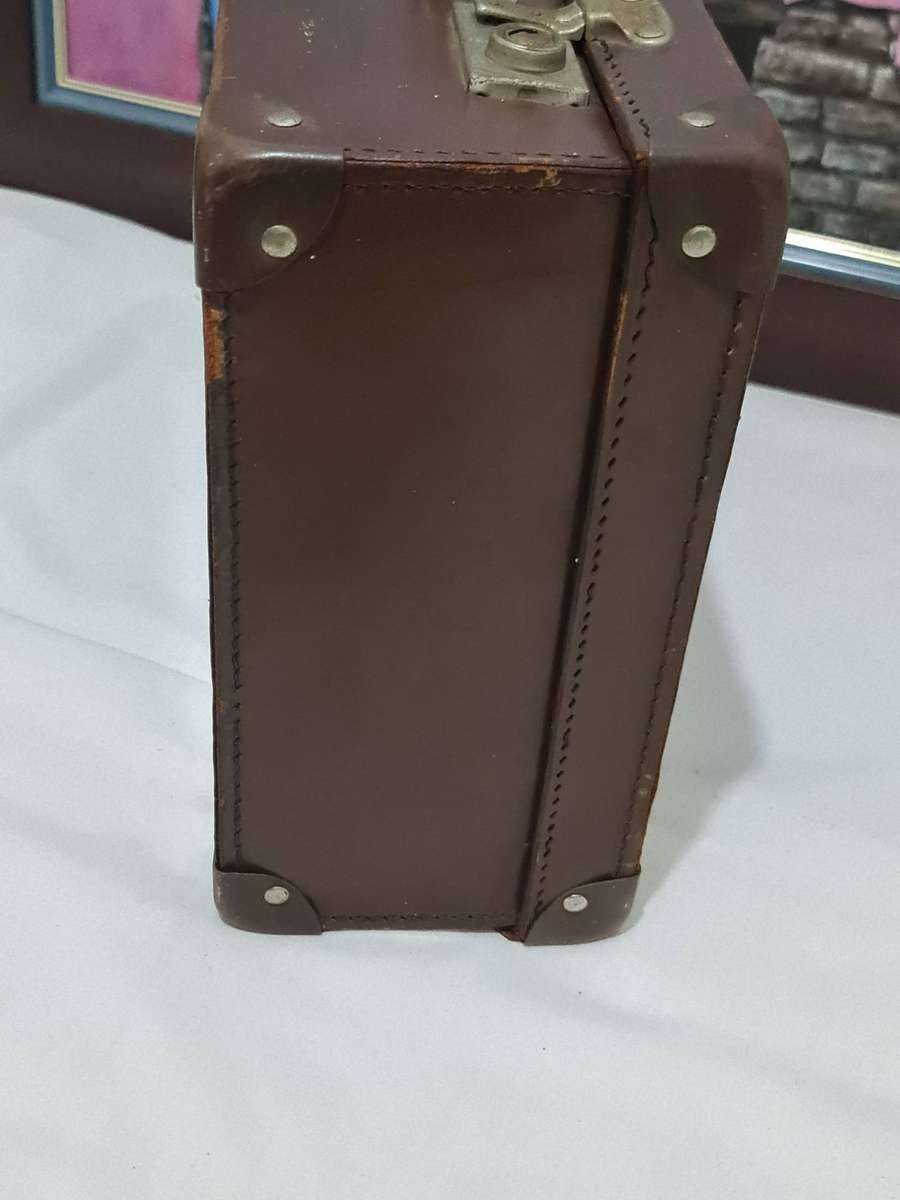 Leather vintage school showcase