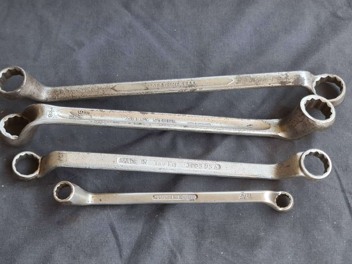 Tools: x4 Vintage double box wrench