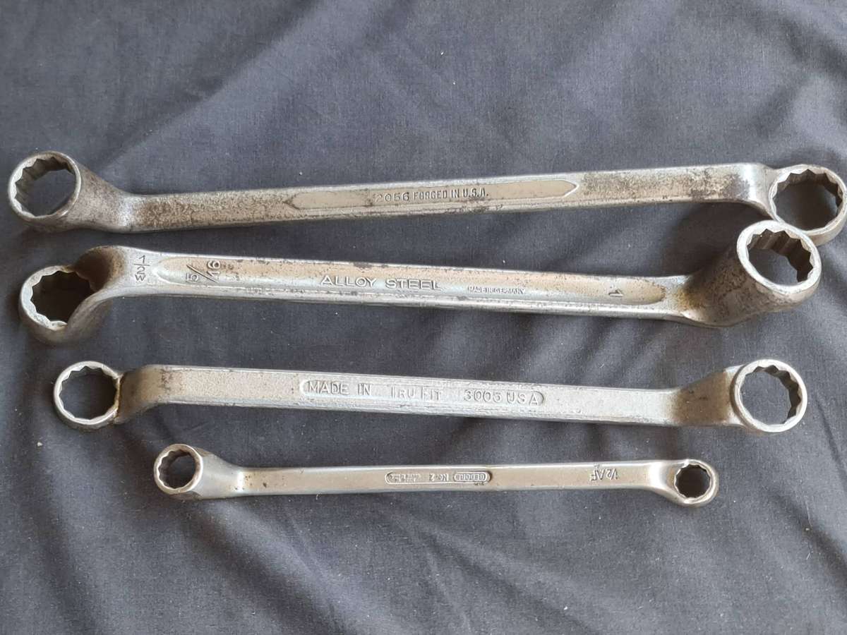 Tools: x4 Vintage double box wrench