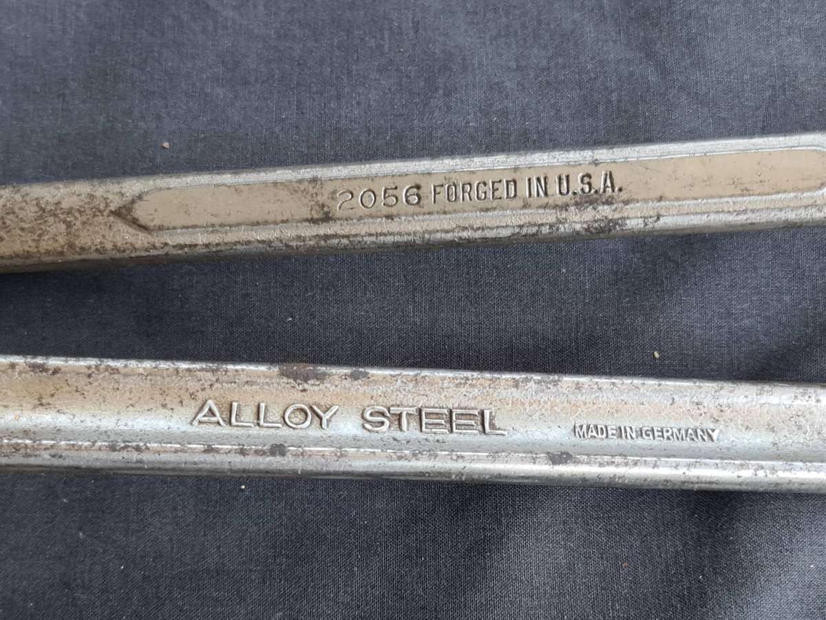 Tools: x4 Vintage double box wrench