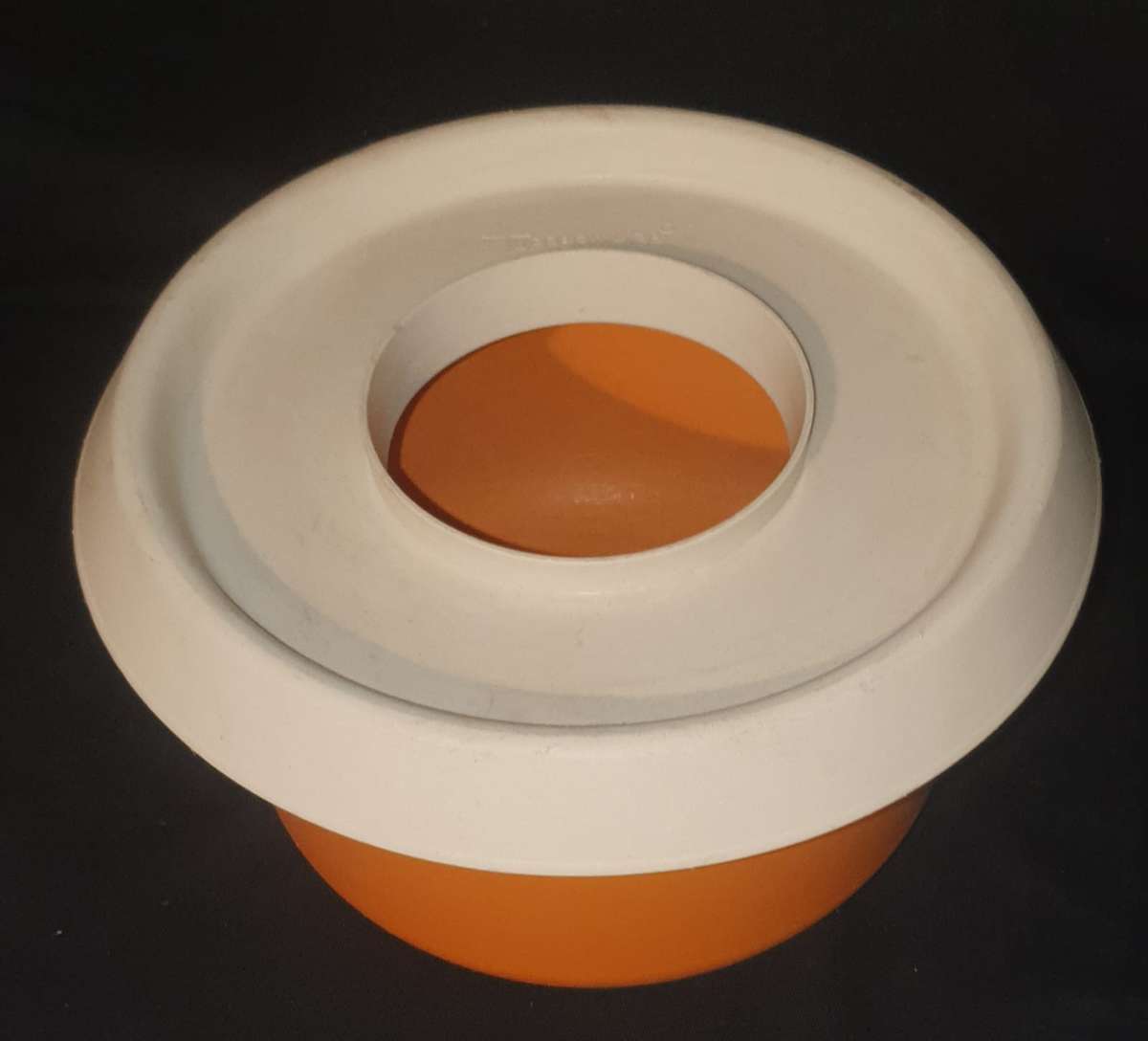 Vintage Tupperware mixing bowl